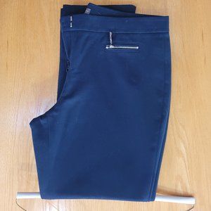 Vince Camuto Navy Cotton Cropped Pant Size 8 EUC